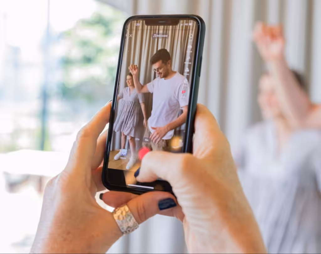 Exclusive Trial Offers and Promotional Discounts