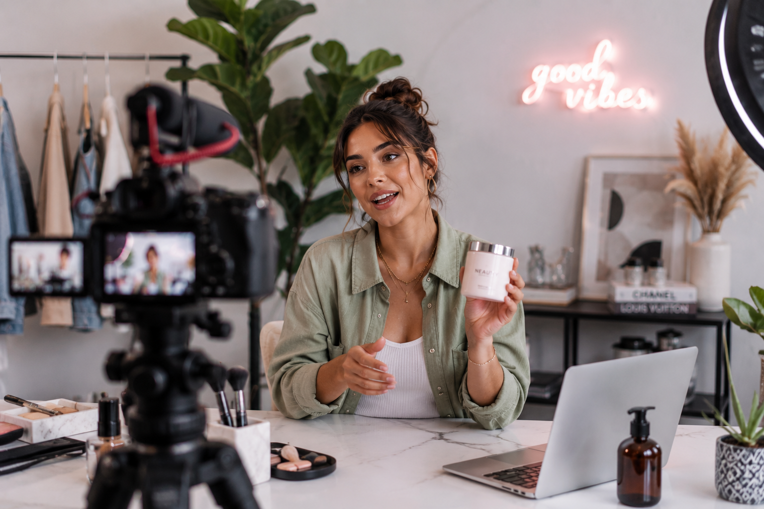 10 Influencer Marketing Trends To Follow in 2026 8 top influencer marketing trends brand ambassador programs