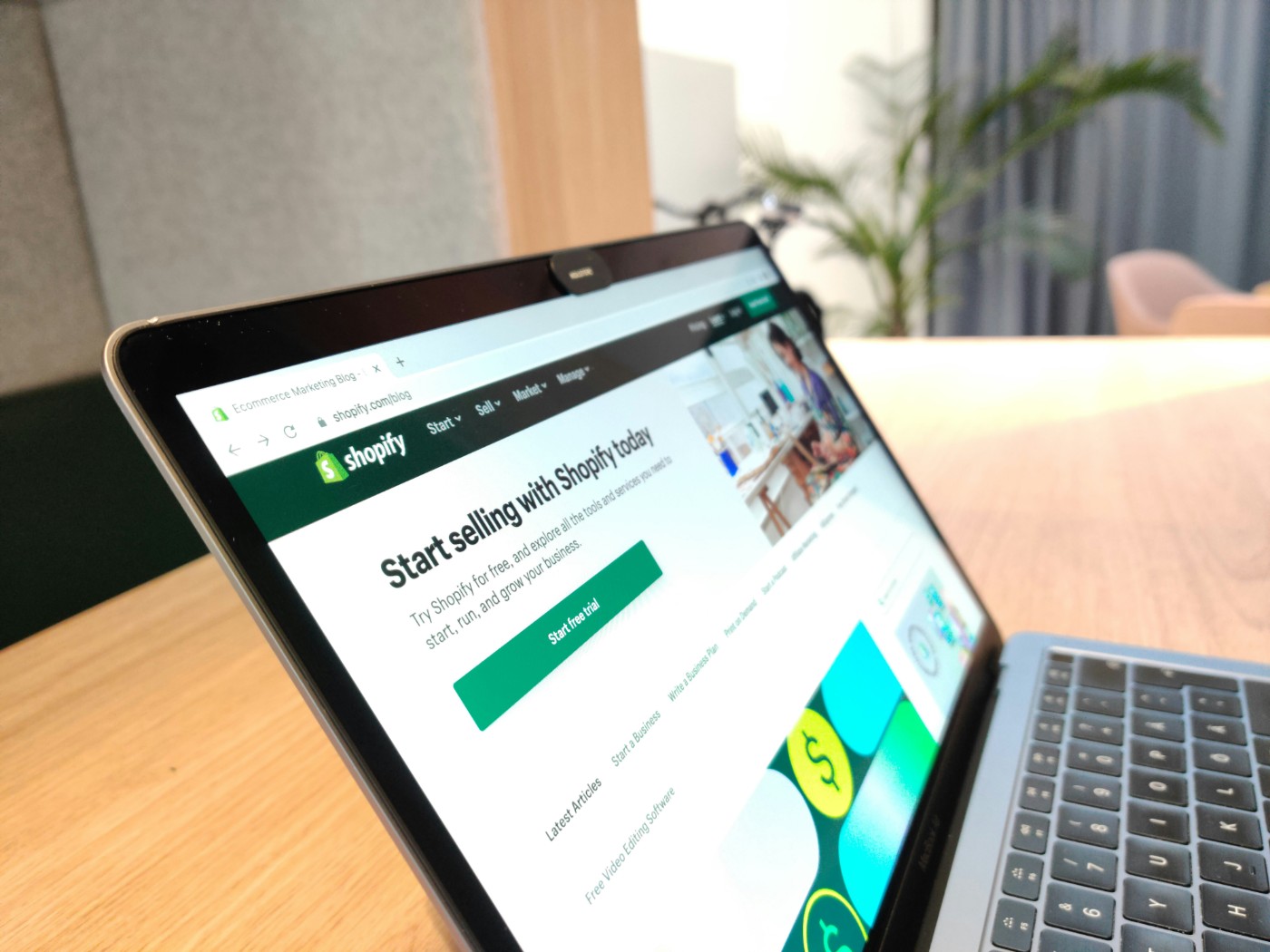 Best influencer marketing agency services for Shopify and e-commerce brands